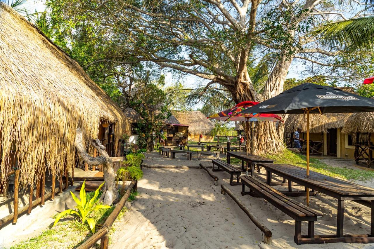 Manico Camp Hotell Inhaca Eksteriør bilde