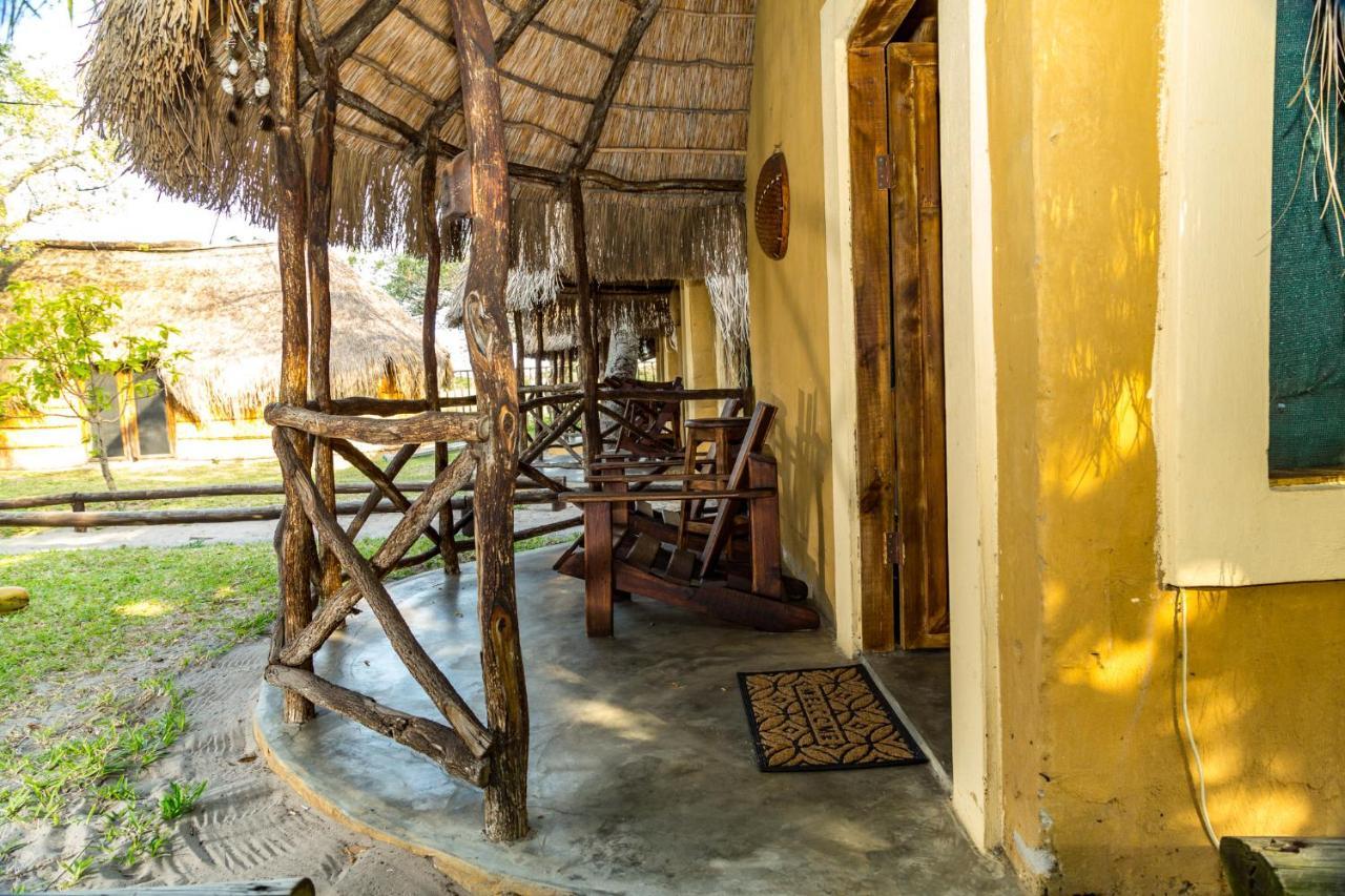 Manico Camp Hotell Inhaca Eksteriør bilde